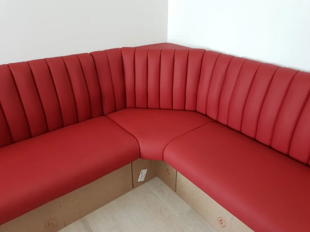 Latino-bar-Križevci — rad 9, tapeciranje Romana