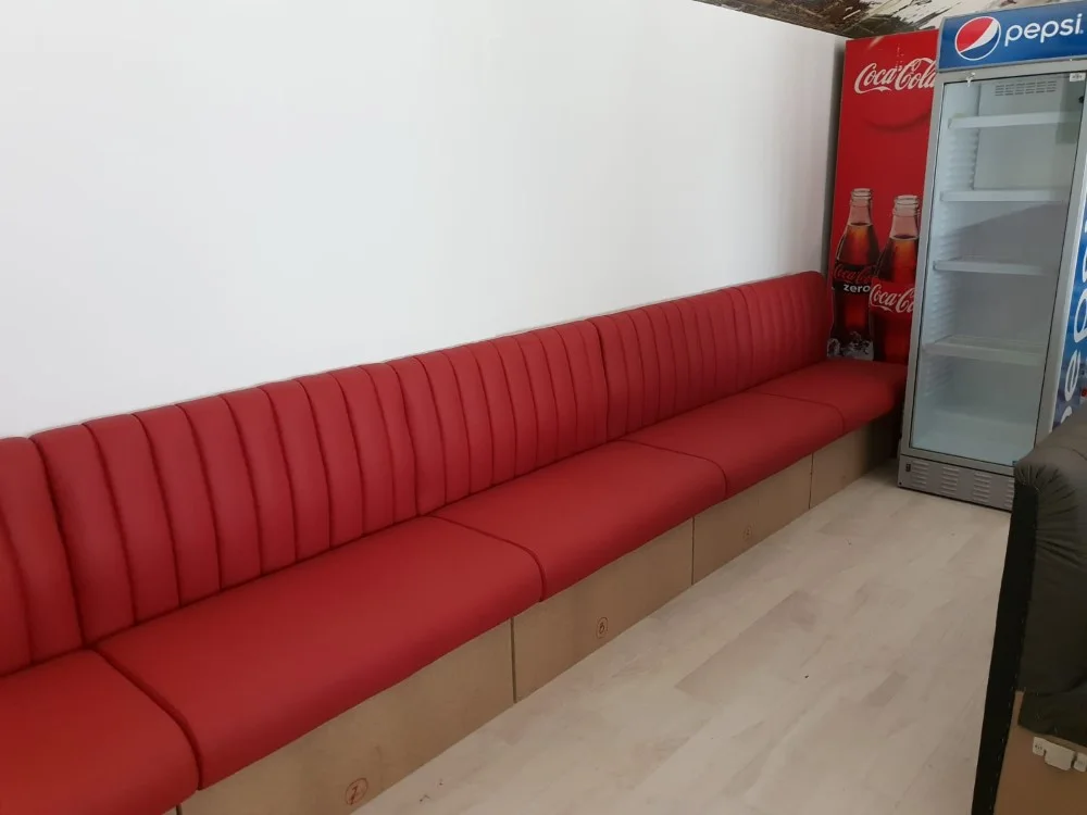 Latino-bar-Križevci — rad 8, tapeciranje Romana