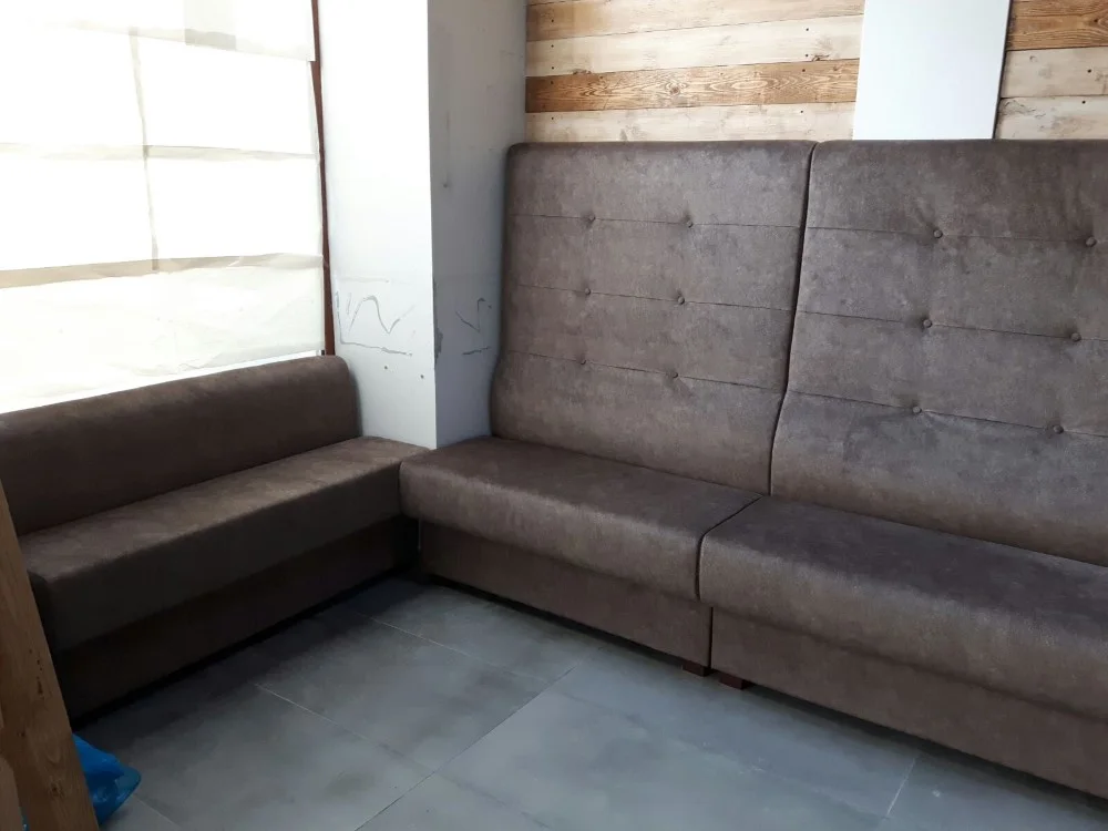 Time bar - Bjelovar — rad 2, tapeciranje Romana